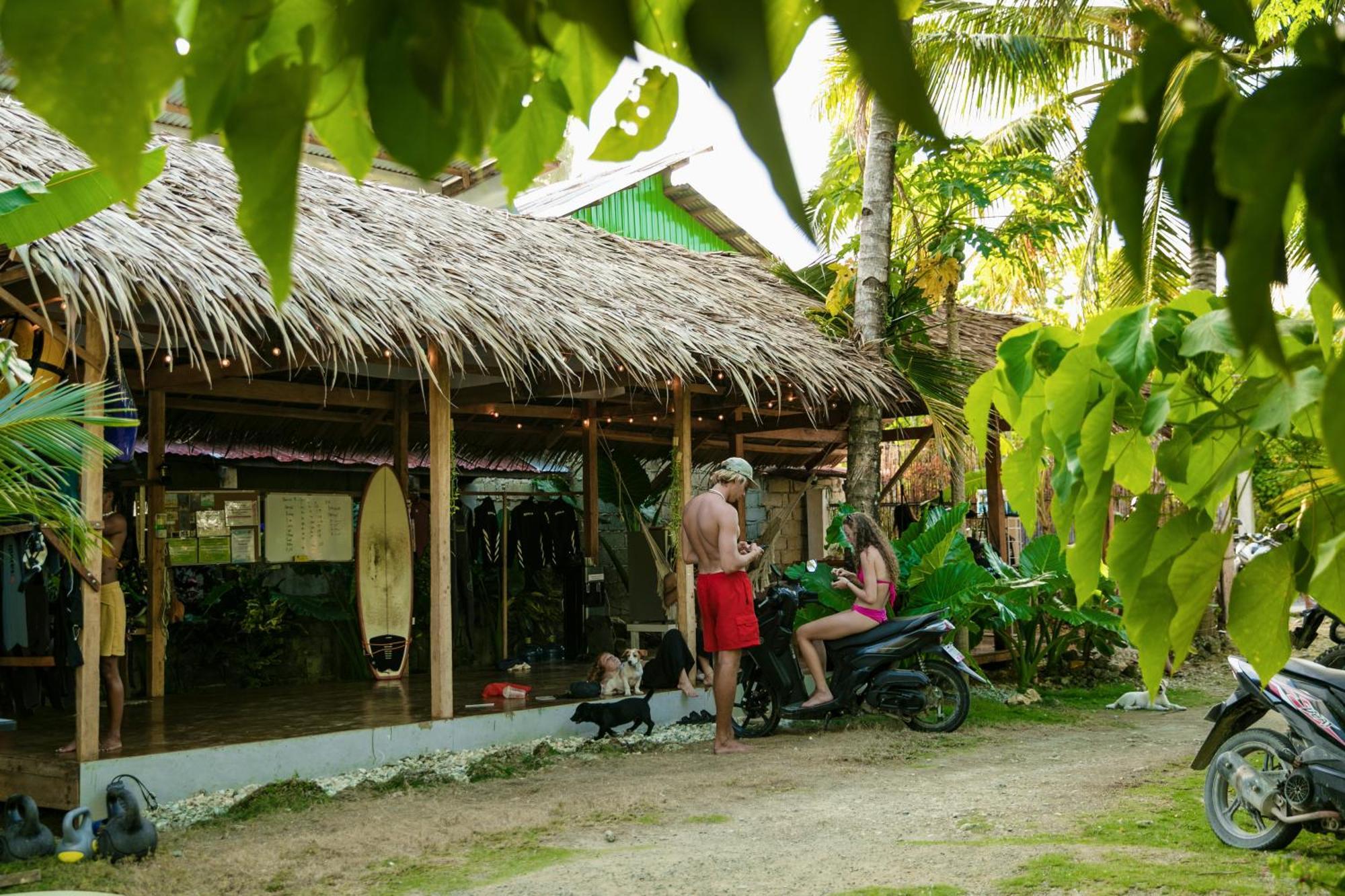 Ozen Freediving Hostel Хенерал Луна Екстериор снимка