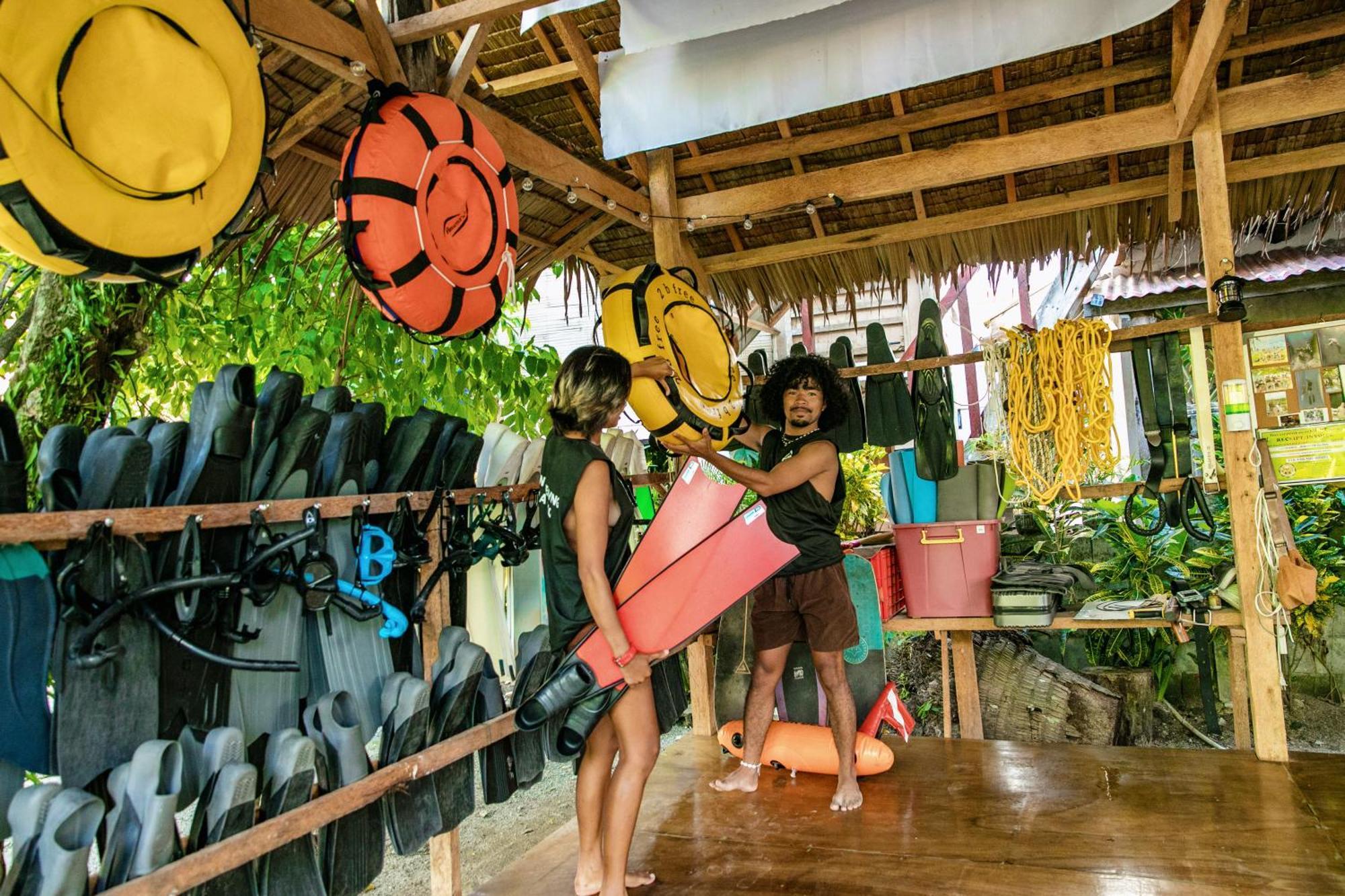Ozen Freediving Hostel Хенерал Луна Екстериор снимка
